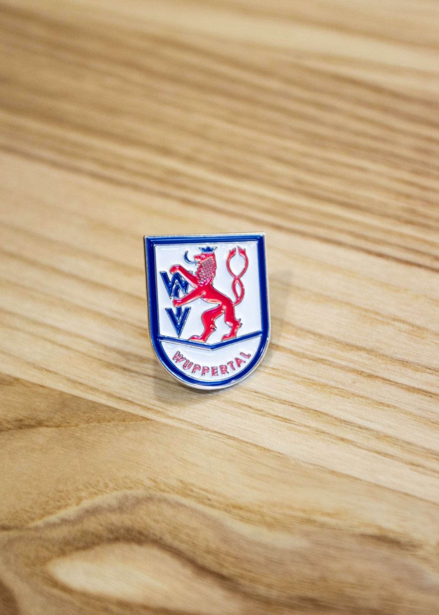 Pin Retro-Logo