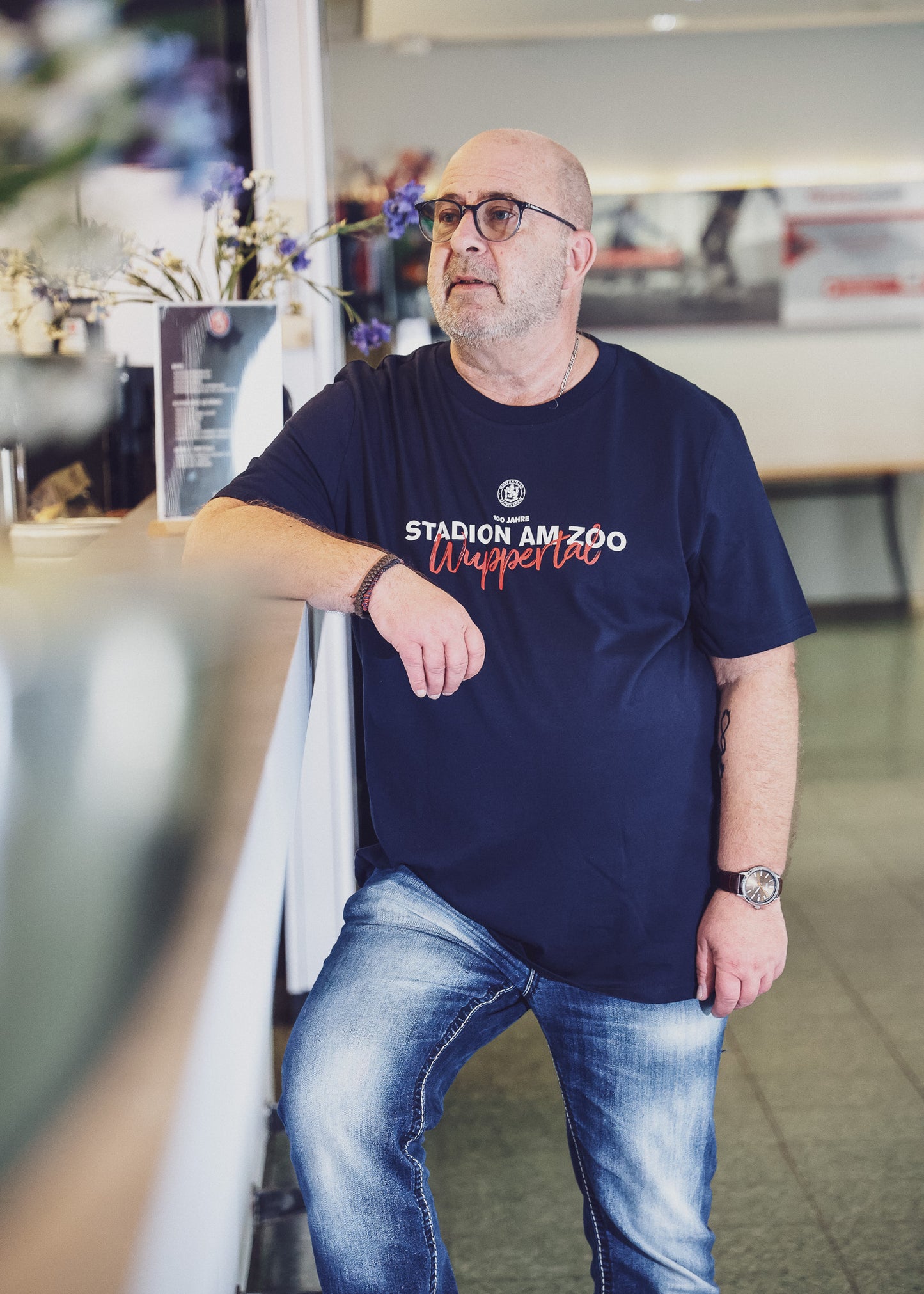 Vereinsfarben & Tradition — T-Shirt