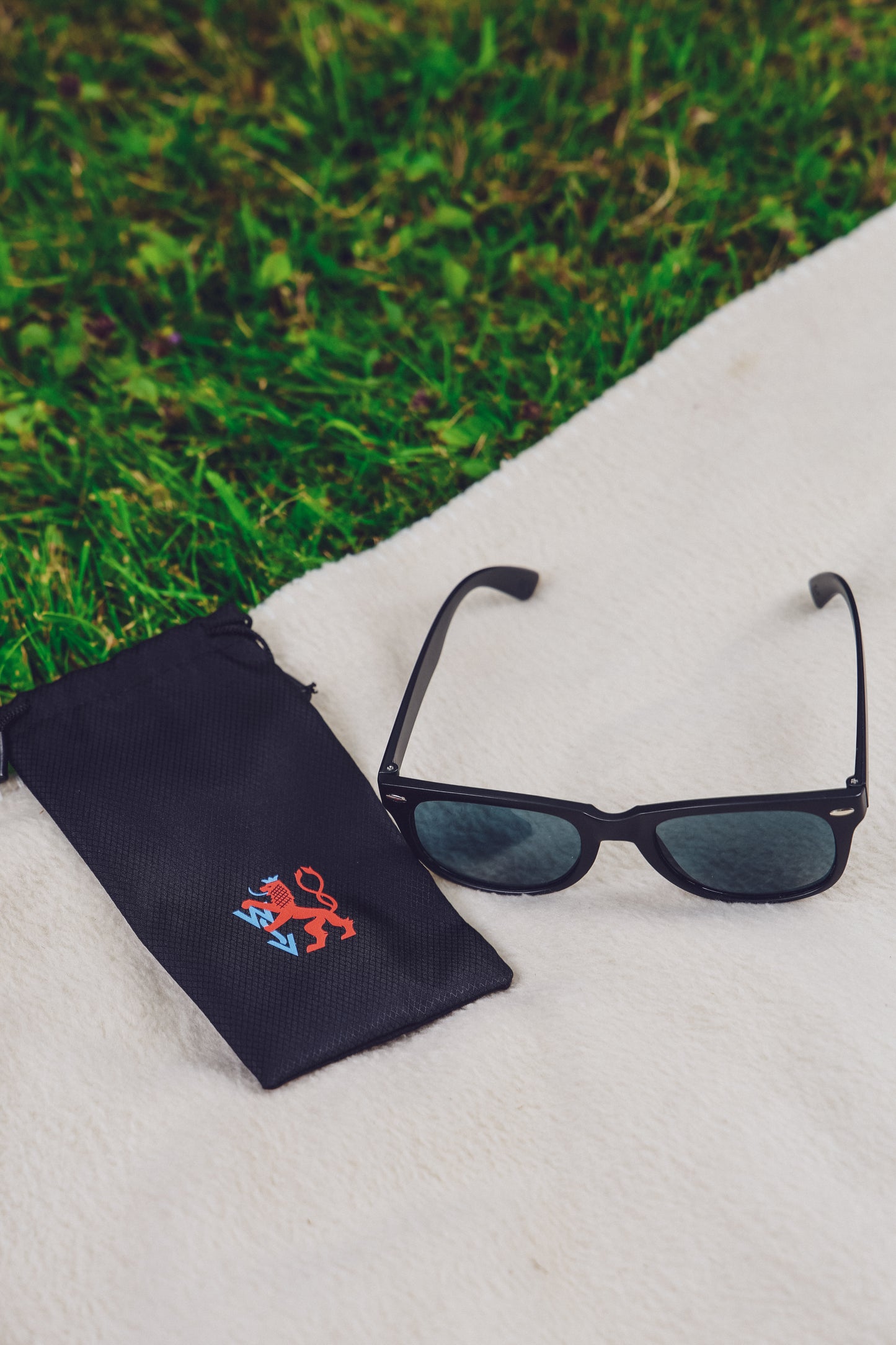 Sonnenbrille "Lifestyle" (mit Etui)
