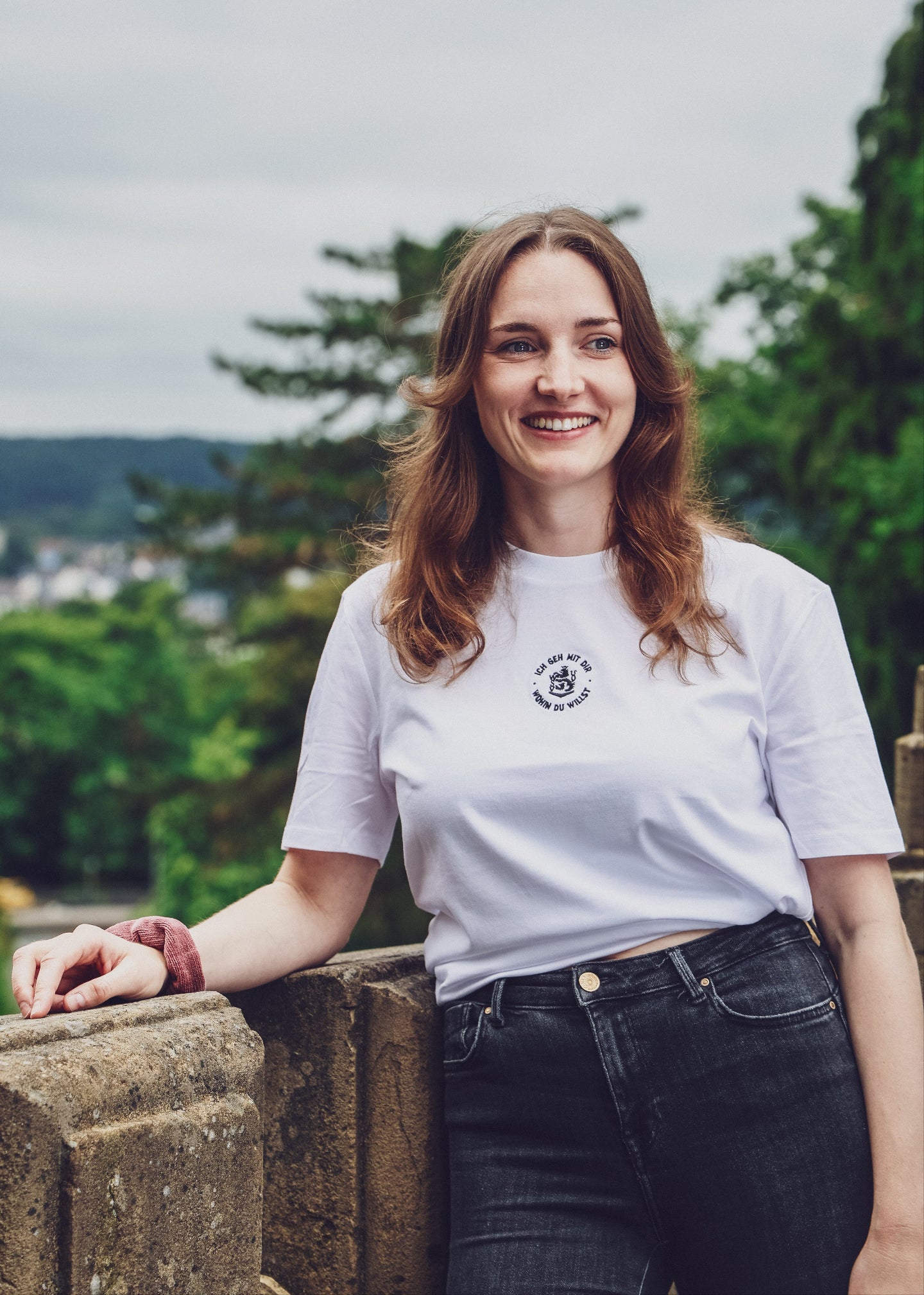 T-Shirt "Bis an's Ende der Welt"