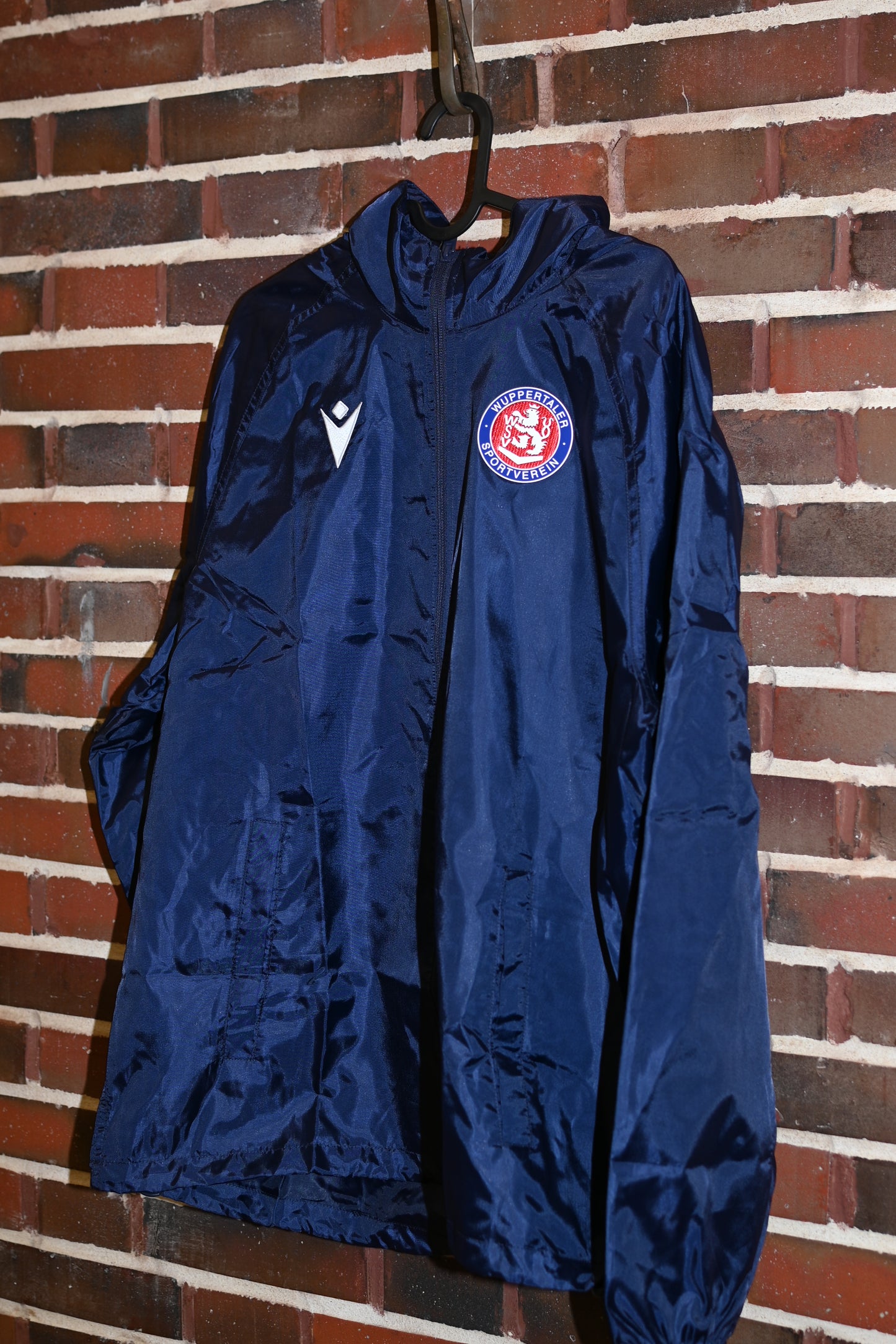 Windbreaker 25/26