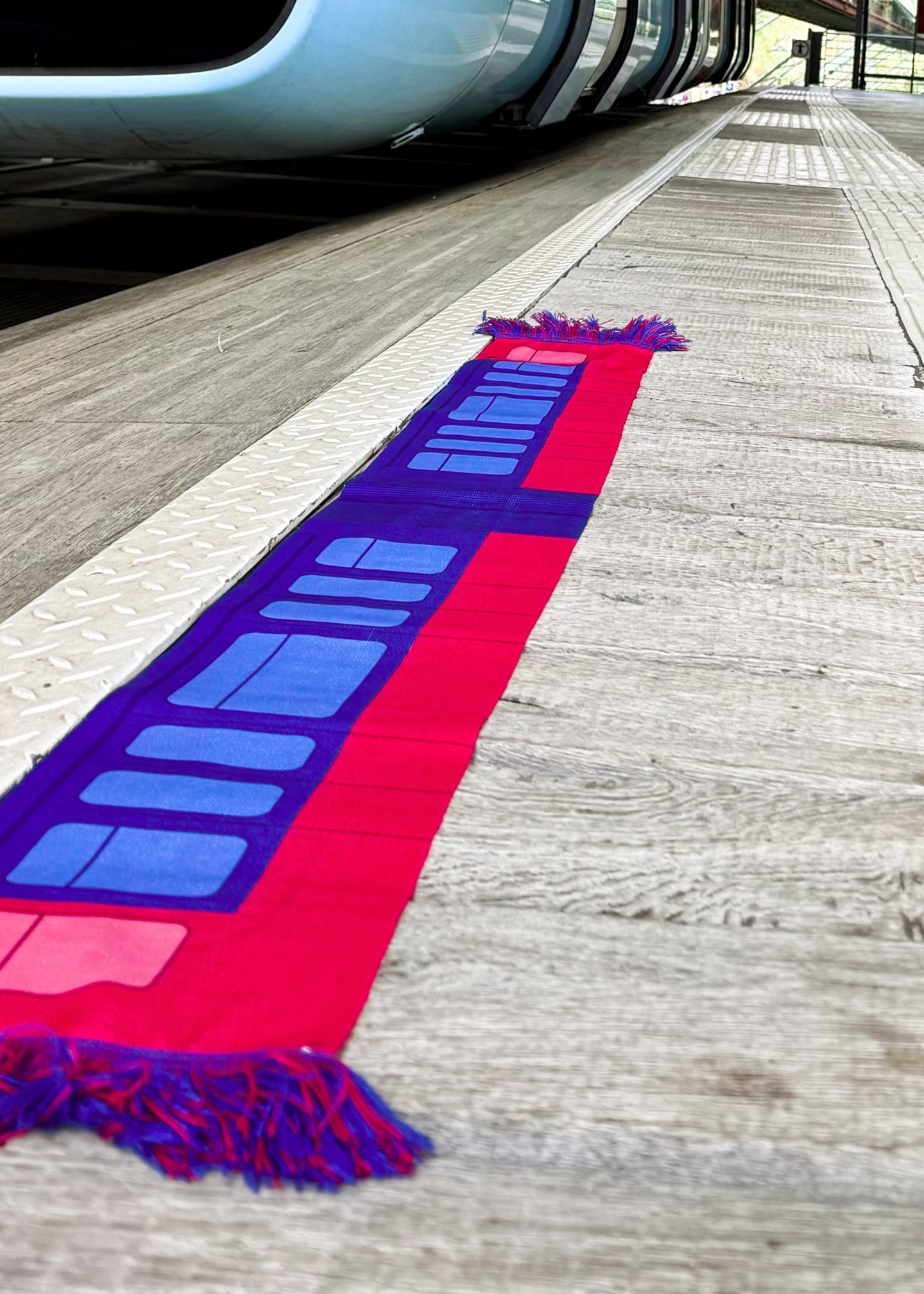 Seidenschal "Wuppertaler Schwebebahn"